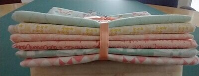 6 Fat Quarter Bundle 0641