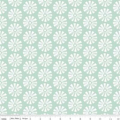 7 Fat Quarter Bundle 0643
